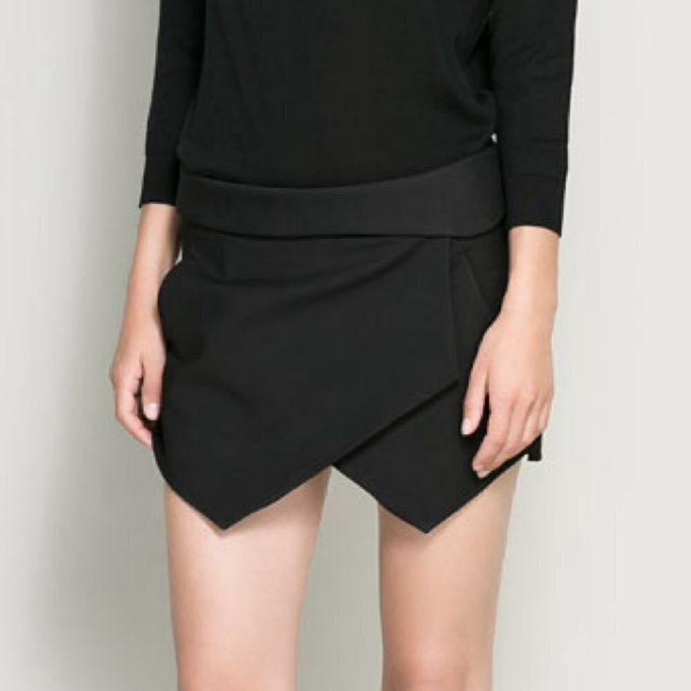 Zara Basic Black Asymmetrical Overlap Skort - image 1